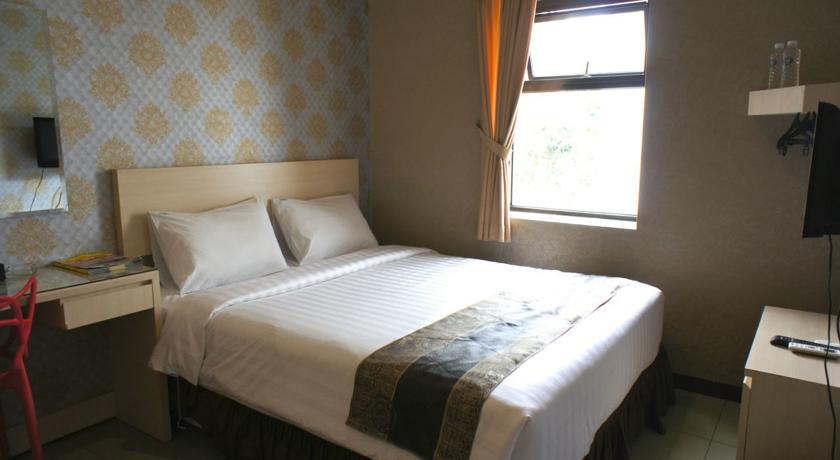 Mine Home Hotel Bandung Eksteriør billede