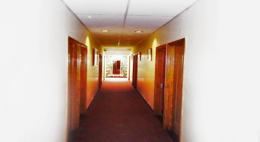 Mine Home Hotel Bandung Eksteriør billede