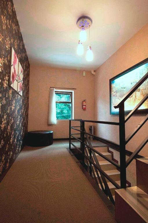 Mine Home Hotel Bandung Eksteriør billede