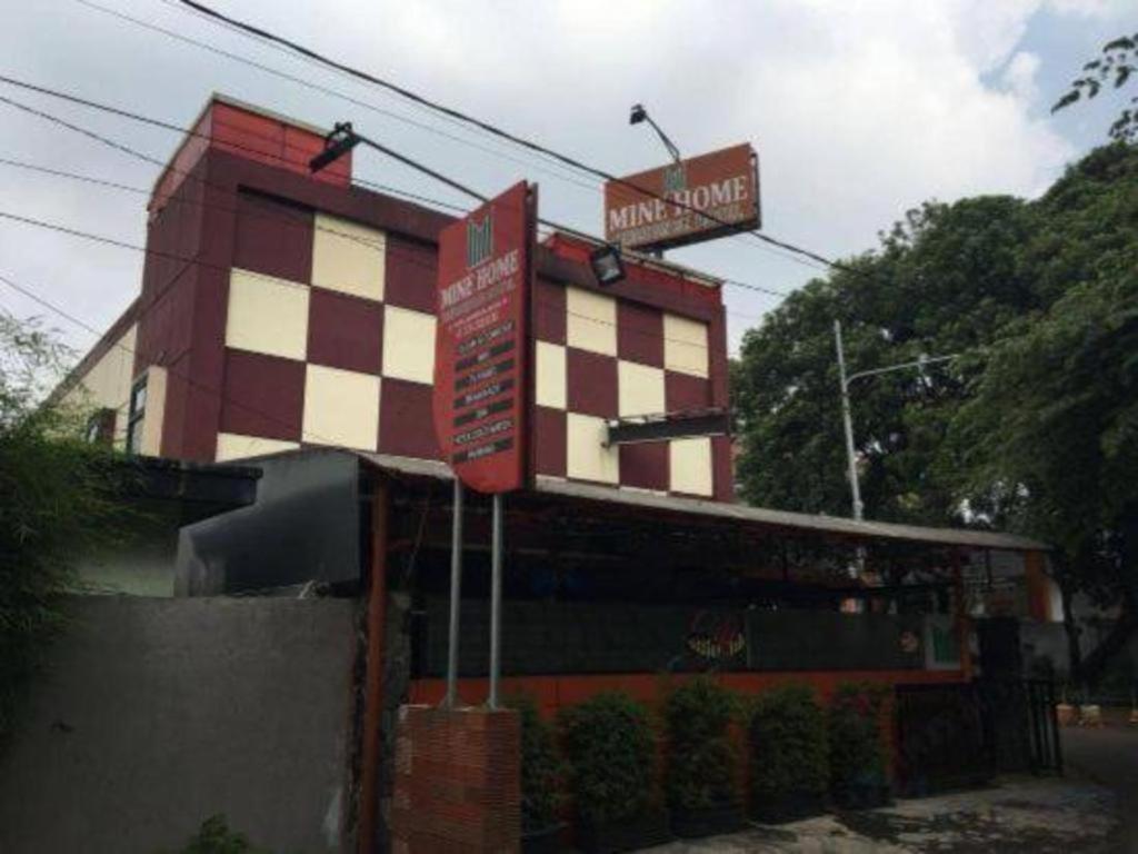 Mine Home Hotel Bandung Eksteriør billede