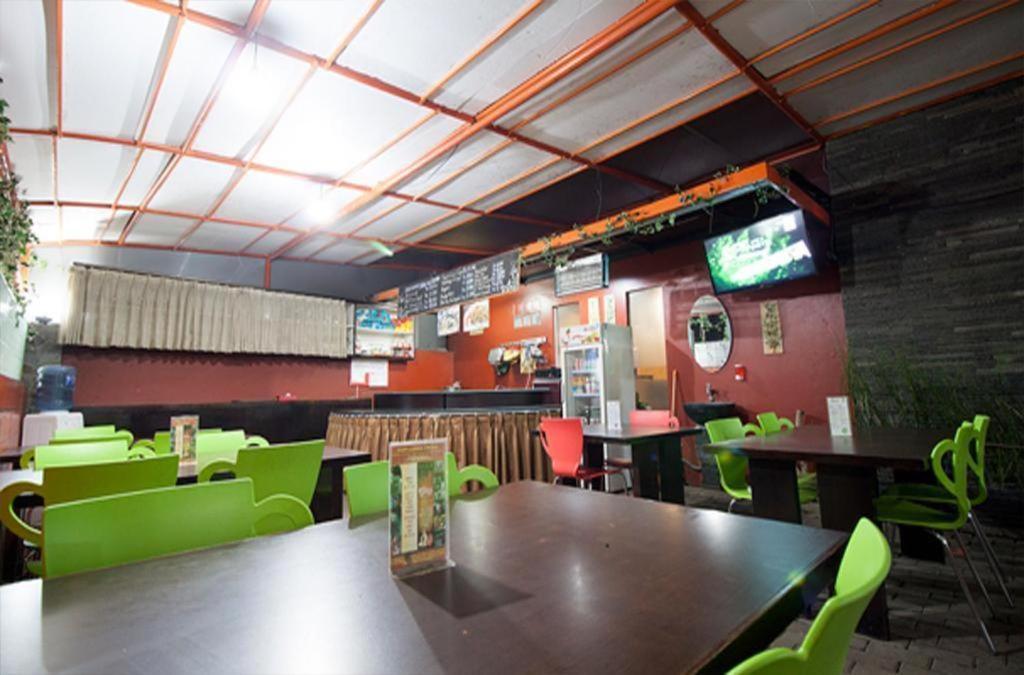 Mine Home Hotel Bandung Eksteriør billede